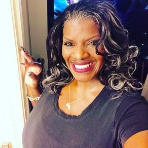 Meet your Posher, Lena